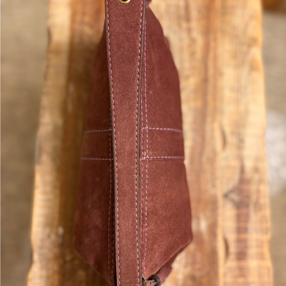 RARE Vintage Coach Hamptons 7470 Burgundy Suede Demi Baguette Hobo Bag Y2K - Picture 8 of 15